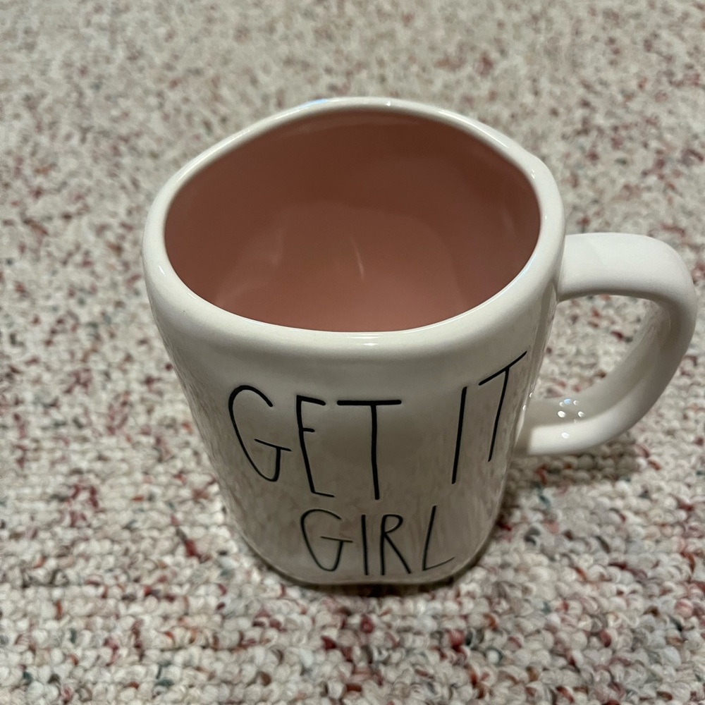 Cute Rae Dunn coffee mug. Get It Girl - Picture 4 of 4